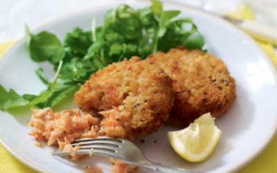 Smoked salmon and chive fish cakes