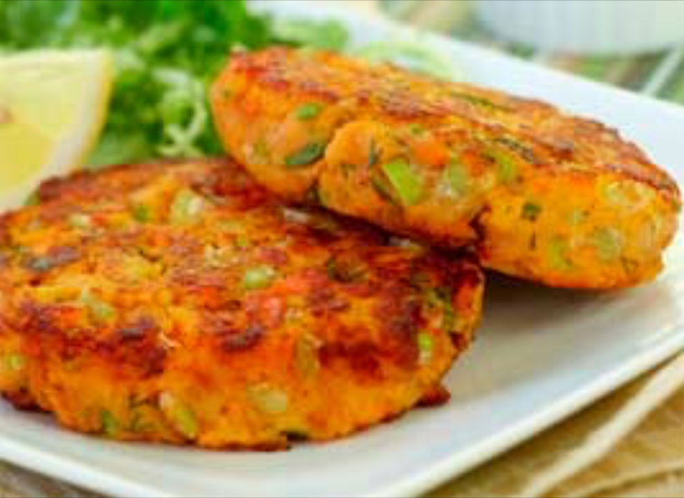 Salmon Fishcakes - Whatsupmum